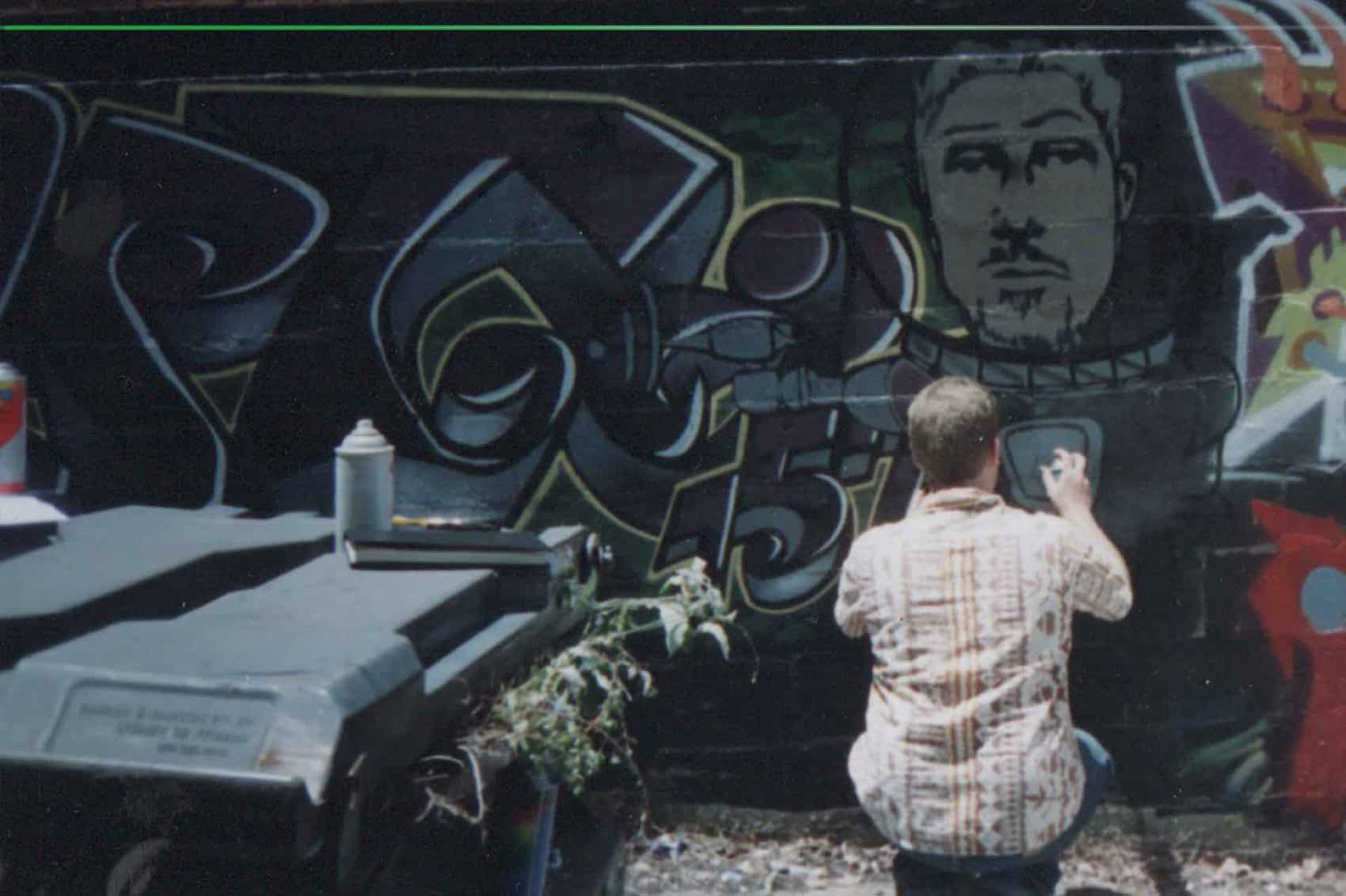 graffiti artist painting